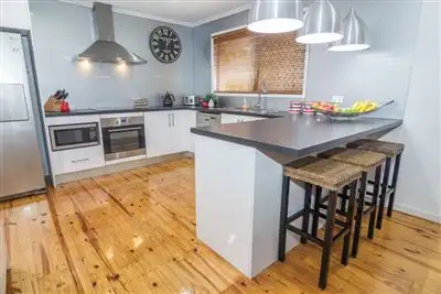 11 Bodiam Court, Strathpine QLD 4500