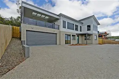 Main view of Homely unit listing, 2/612 Oceana Drive, Howrah TAS 7018