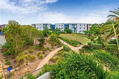 726/66 Sickle Avenue, Hope Island QLD 4212