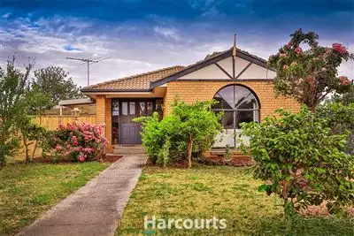 2 Bridle Place, Pakenham VIC 3810
