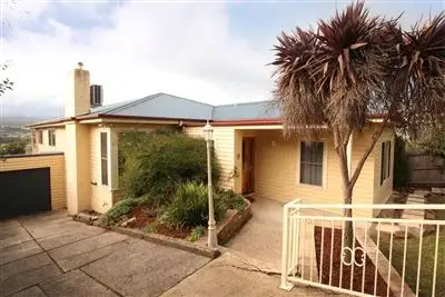 9 Lanoma Street, Newstead TAS 7250