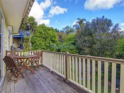 11 Overland Drive, Edens Landing QLD 4207