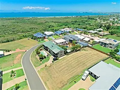 27 Miami Crescent, Pacific Heights QLD 4703