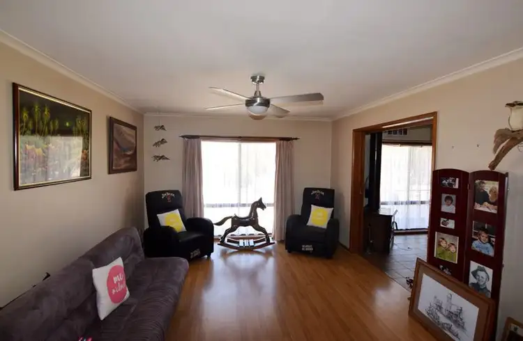 Fifth view of Homely house listing, 2 Daniel Lane, Glenrowan VIC 3675
