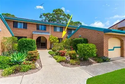 Main view of Homely unit listing, 2/44 Oceanic Drive, Mermaid Waters QLD 4218