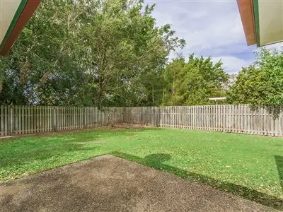Fifth view of Homely house listing, 10 Oaklyn Place, Merrimac QLD 4226