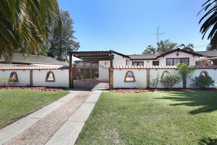 9 Caramar Street, Dharruk NSW 2770