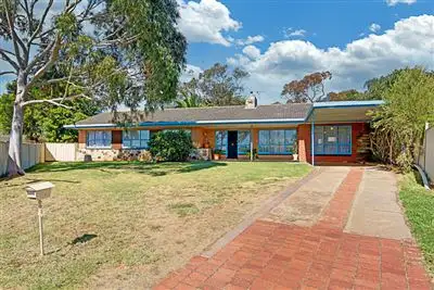 9 Janet Crescent, Morphett Vale SA 5162