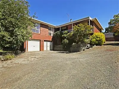 Second view of Homely house listing, 19 Somerset Court, Bannockburn VIC 3331