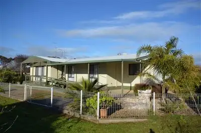 Second view of Homely house listing, 2 Price Street, Geranium SA