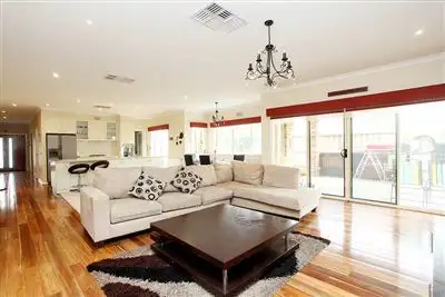 Sixth view of Homely house listing, 8 Mosaic Drive, Lalor VIC 3075