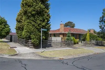 Fourth view of Homely house listing, 10 Biran Court, Reservoir VIC 3073