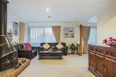 Second view of Homely house listing, 9 Jindalee Close, Rowville VIC 3178