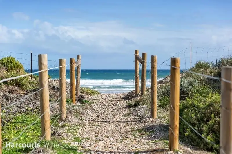Main view of Homely unit listing, 1/32 Warrigal Road, Aldinga Beach SA 5173