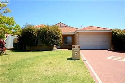 20 Roxburgh Circle, Kinross WA 6028