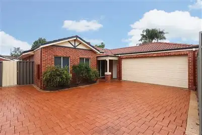 2/118 York Street, Bedford WA 6052