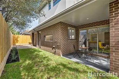 Fifth view of Homely townhouse listing, 2/6 Briggs Street, Mount Waverley VIC 3149