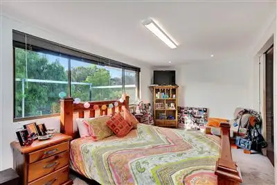Seventh view of Homely house listing, 5 Paraview Court, Wynn Vale SA 5127