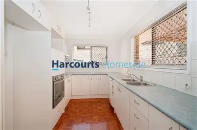 Third view of Homely house listing, 4 Cornflower Street, Mansfield QLD 4122