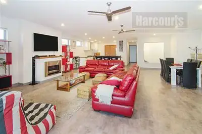 Fifth view of Homely villa listing, 950A Geographe Bay Road, Geographe WA 6280