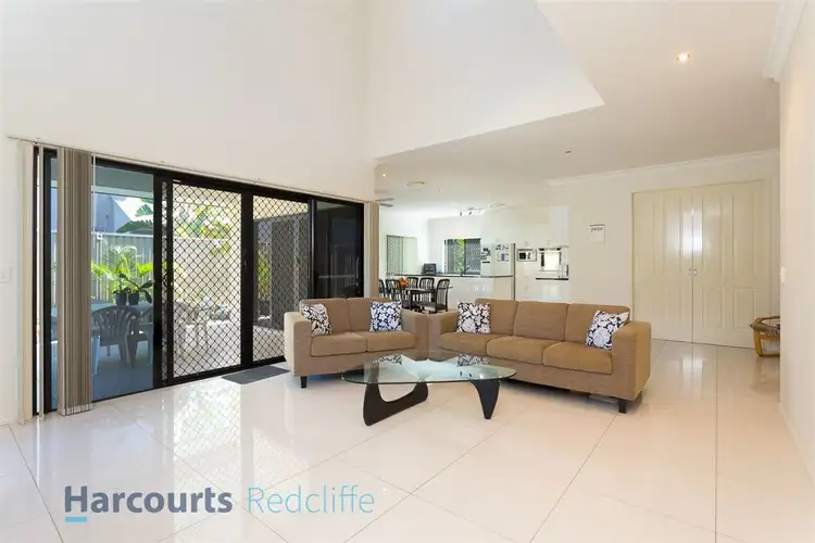 Fifth view of Homely house listing, 2 Skandia Court, Newport QLD 4020