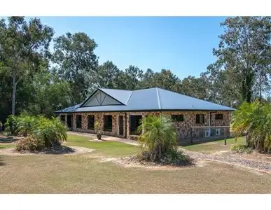 76 Racecourse Place, Tamborine QLD 4270