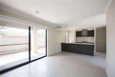 Third view of Homely house listing, 7 Alimia Rise, Lalor VIC 3075