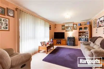 Second view of Homely house listing, 8 Phillip Court, Cranbourne North VIC 3977