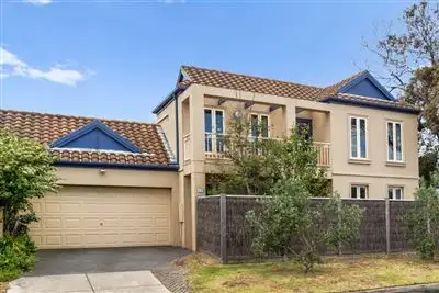 32 Nunns Road, Mornington VIC 3931