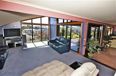Fifth view of Homely house listing, 11 Gatenby Drive, Miandetta TAS 7310