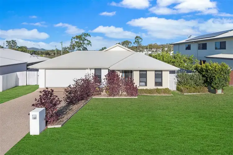 25 Bilbao Place, Bushland Beach QLD 4818