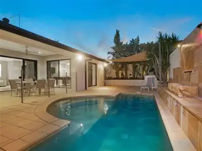 5 Clarance Street, Wakerley QLD 4154