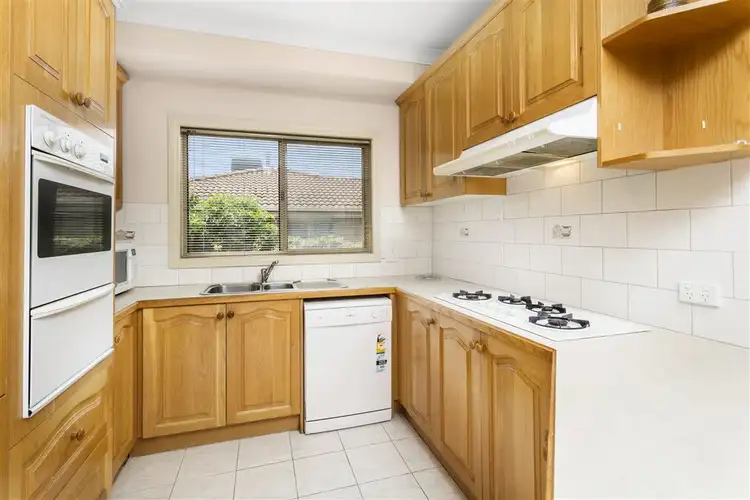 Sixth view of Homely house listing, 2/9 Short Street, Glen Waverley VIC 3150