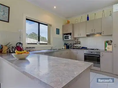Sixth view of Homely house listing, 5 Buritta Court, Drouin VIC 3818