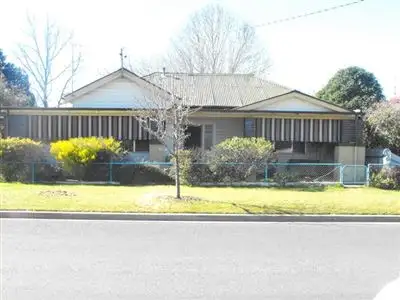 83 Adams Street, Cootamundra NSW 2590