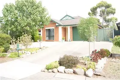 20 Duchess Walk, Para Hills SA 5096