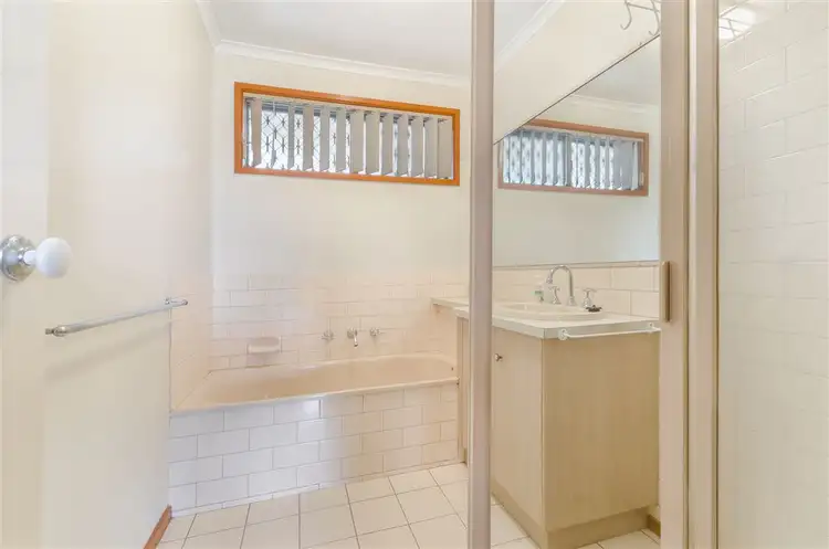 Fifth view of Homely unit listing, 21 Bingara Avenue, Norlane VIC 3214