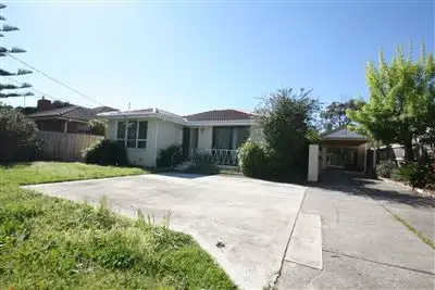 2 Tulum Court, Frankston VIC 3199