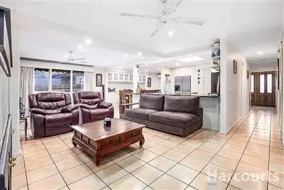 Fifth view of Homely house listing, 10 Westmere Drive, Boronia VIC 3155