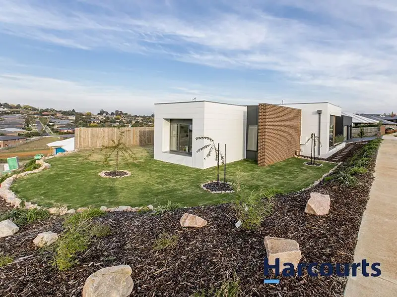 Main view of Homely house listing, 14 Jacaranda Court, Warragul VIC 3820