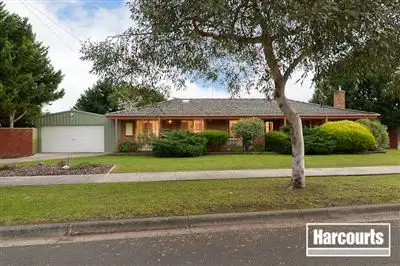 41 Pardalote Avenue, Carrum Downs VIC 3201
