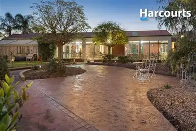 195 Woolleys Road, Bittern VIC 3918