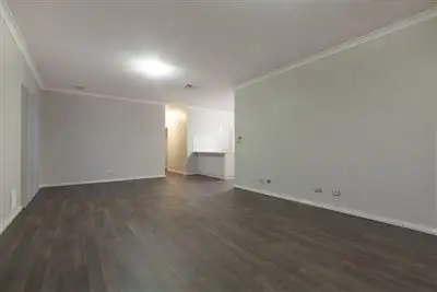 Seventh view of Homely house listing, 10 Bondi Way, Aubin Grove WA 6164