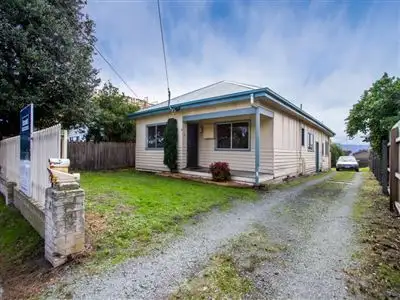 2 Ebdale Street, Frankston VIC 3199