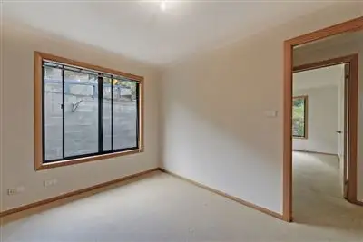 Fifth view of Homely unit listing, 18/10 Waterworks Road, Dynnyrne TAS 7005