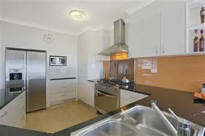 Fourth view of Homely house listing, 2 Akonna Street, Wynnum QLD 4178