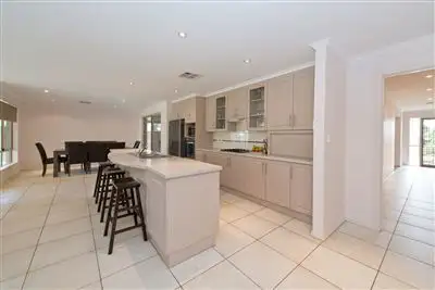 21 Paula Court, Mclaren Flat SA 5171