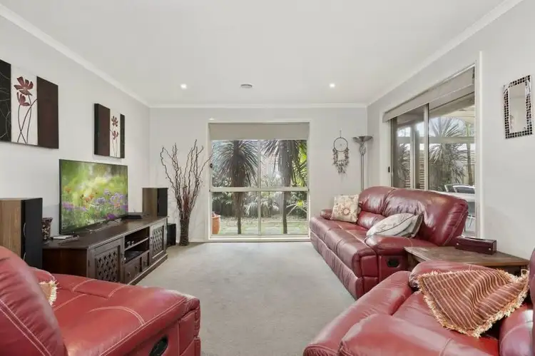Second view of Homely house listing, 3 Little Acre Close, Langwarrin VIC 3910