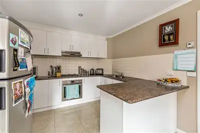 Fifth view of Homely unit listing, 2/9 Swinburne Court, Truganina VIC 3029