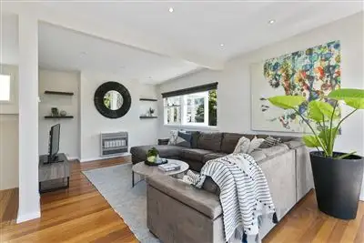 70 Beach Road, Kingston Beach TAS 7050
